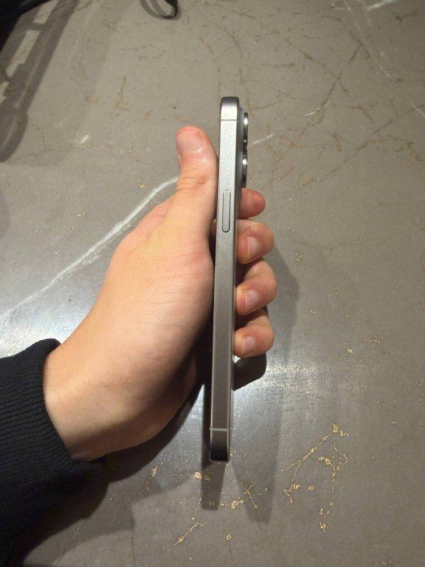 iPhone 15 Pro Max 256 GB 7