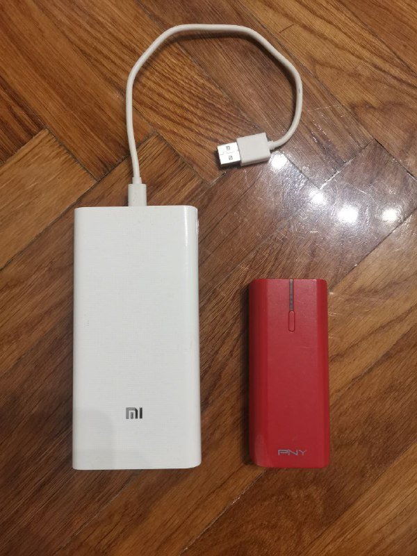 Пауэрбэнки белый, чехол, защиты на экран iPhone 17