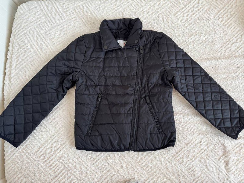 Куртка на девочку 8-10 лет