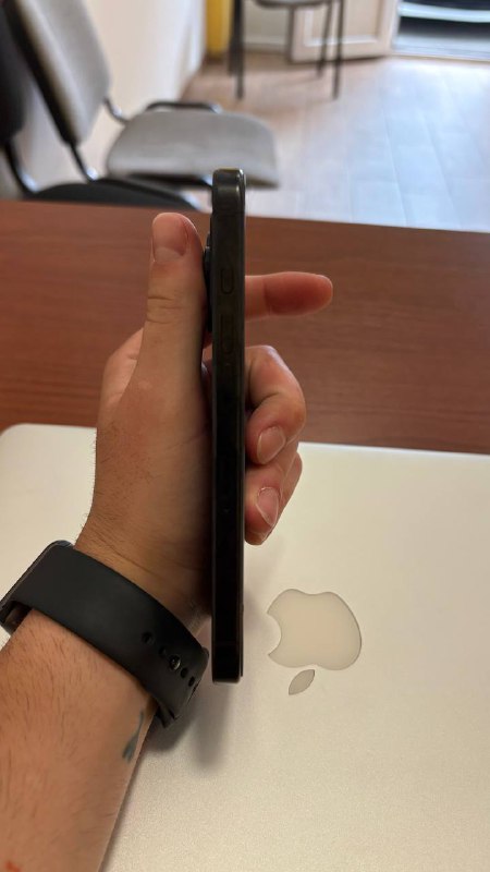 iPhone 16 Pro 128GB 4