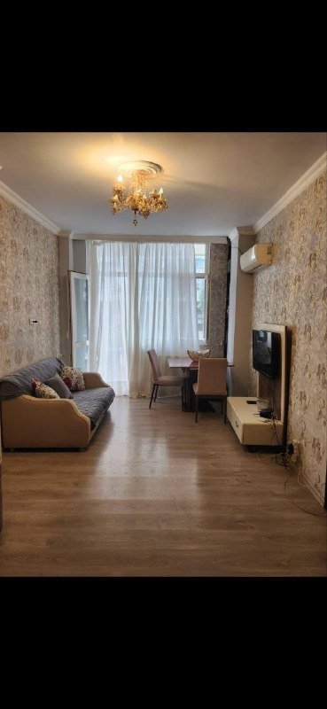 3-комнатная квартира с балконом в центре Батуми