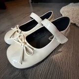 New shoes and used sneakers 7