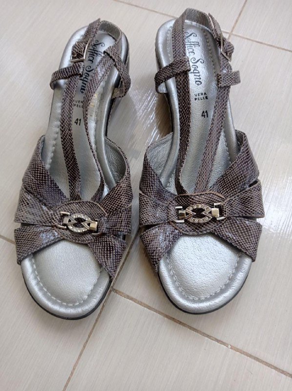 Белые сабо, черные сабо, золотистые сабо, босоножки серые, сабо серебристые, синие балетки, туфли под питона, босоножки золотистые, туфли коричневые, балетки 4
