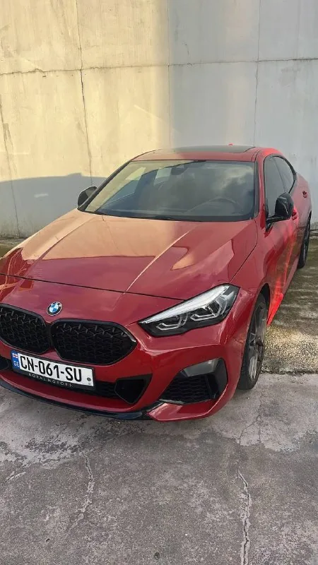 BMW 2020 M пакет 2.35i 1