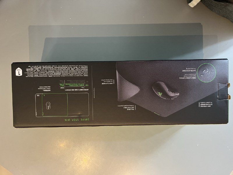 Игровой коврик Razer Strider Large 2