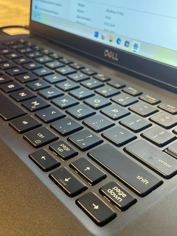 Ноутбук Dell Latitude 5300 4