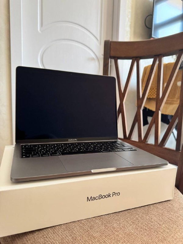 MacBook Pro 13 M1 8GB 512GB SSD