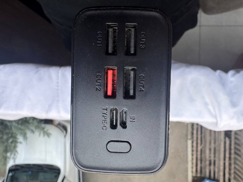 power bank tracer 30000 mah gualcomm 3.0