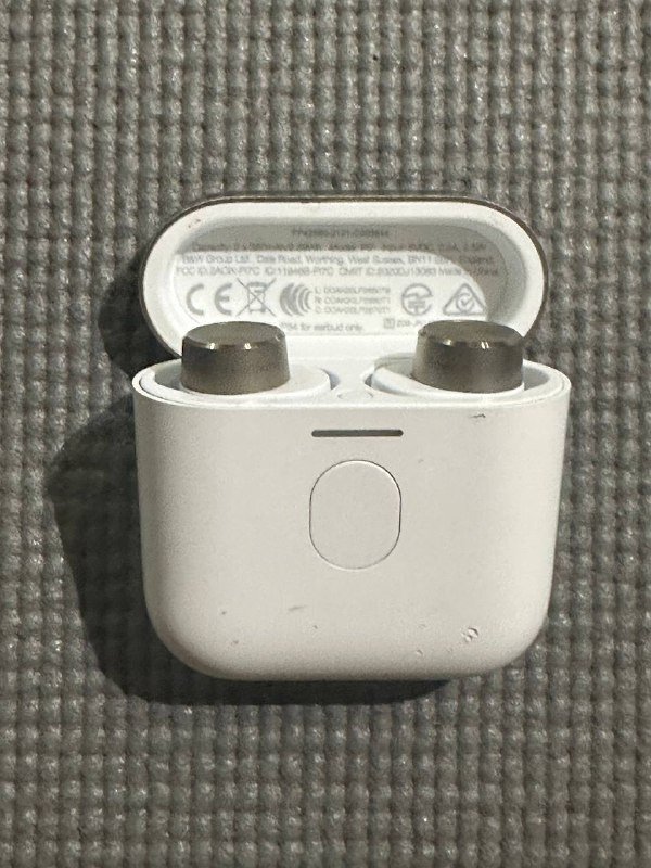 TWS наушники Bowers Wilkins PI7