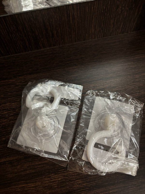 Гвозди на липучках, подвесы на липучках 2