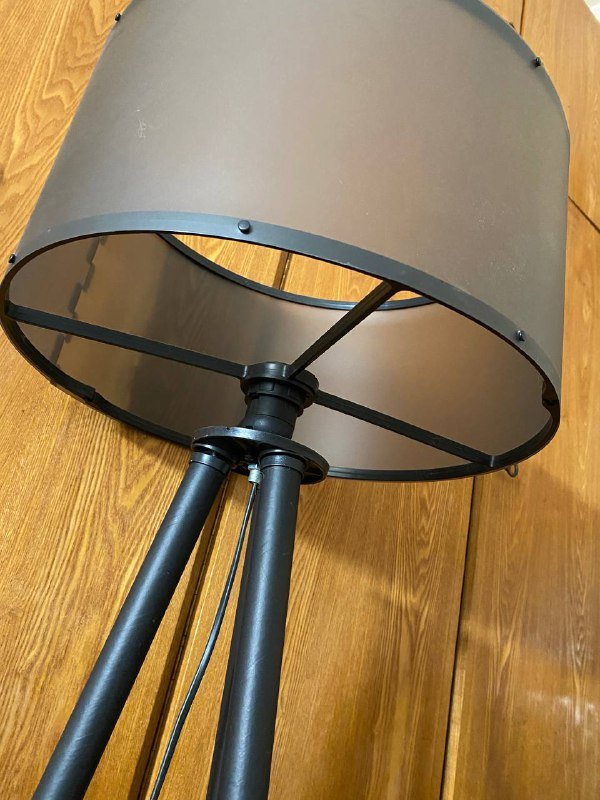 Торшер, столик для ноутбука 2