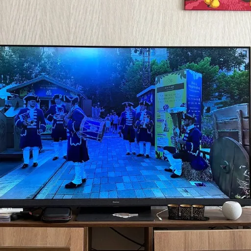Телевизор Hisense 65U8HQ 65"