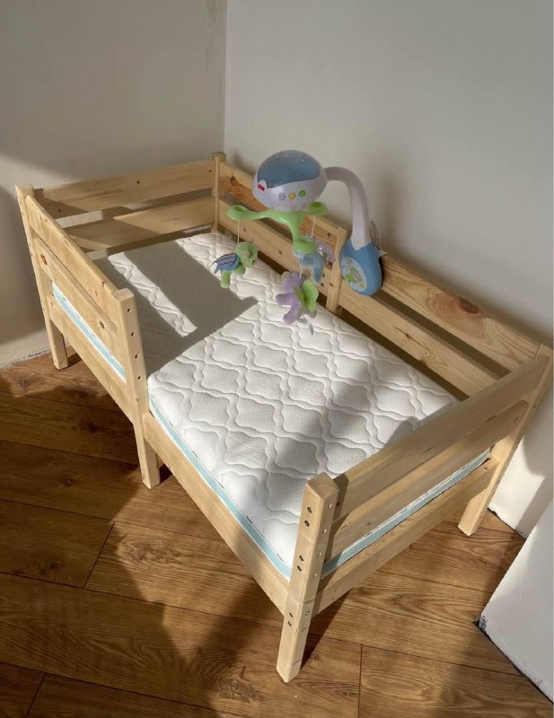 Стулья в стиле лофт, МФУ Canon, Коляска 3 в 1, Кроватка с матрасом, Ковер, Кроссовки Tamaris, Мобиль 2