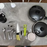 Посуда, средства для волос, заколки, одежда 1