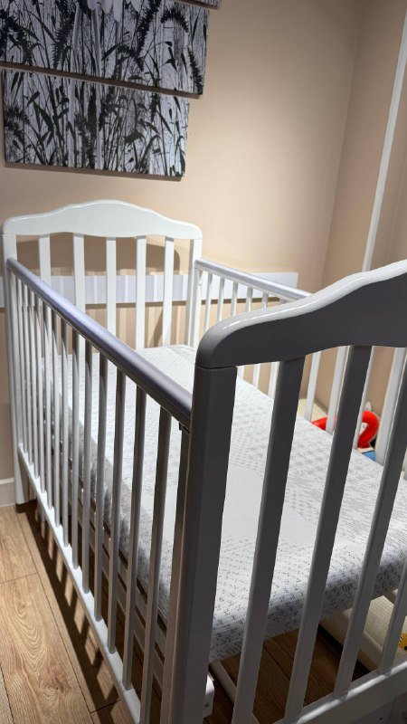 Детская кроватка с маятником и матрас 2