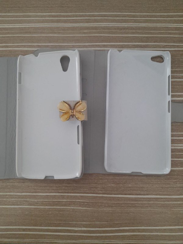 Чехлы для смартфонов с бабочкой 2