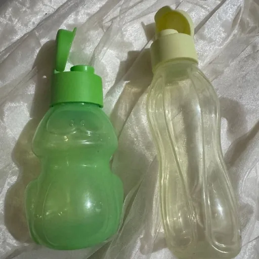 Бутылочки, поильники Tupperware