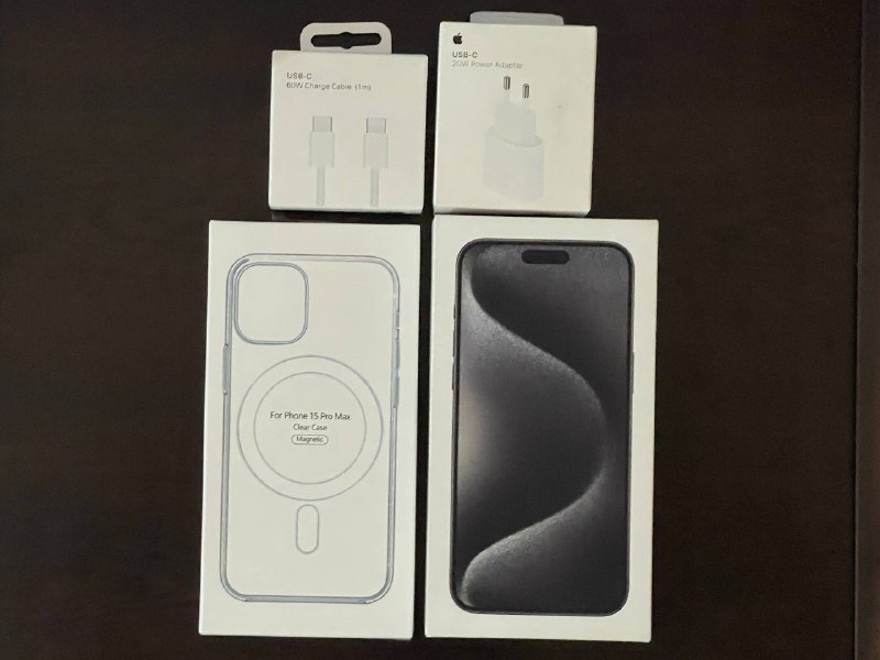 iPhone 15 Pro Max 256GB Black Titanium 2