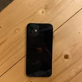 Продаю iPhone 12 4