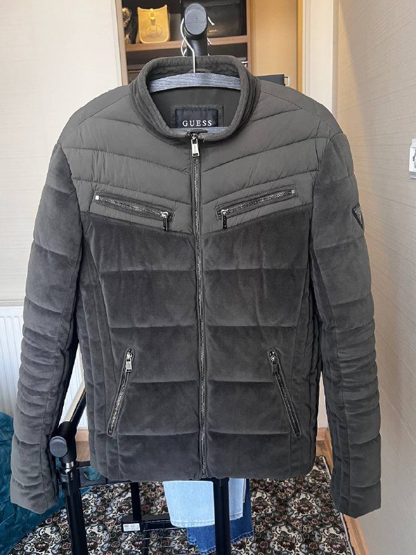 Куртка GUESS мужская, размер M