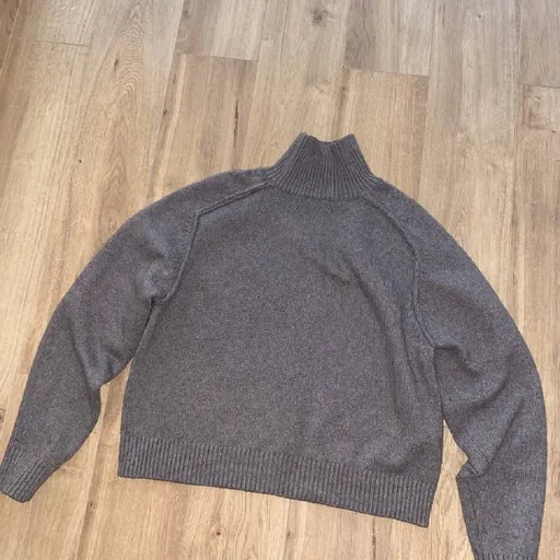 Свитер H&M