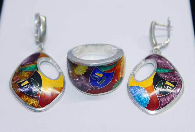 Минанкари на серебре, комплекты из колец и серег 6