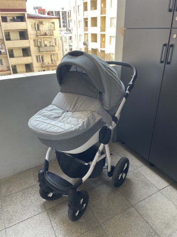 Детская коляска 2 в 1 Adamex люлька и прогулочная