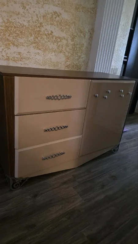 Комод 1