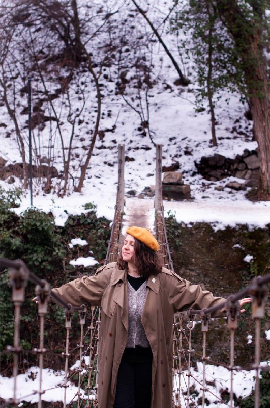 Плащ женский осенне-весенний с подкладкой и ремнем 2