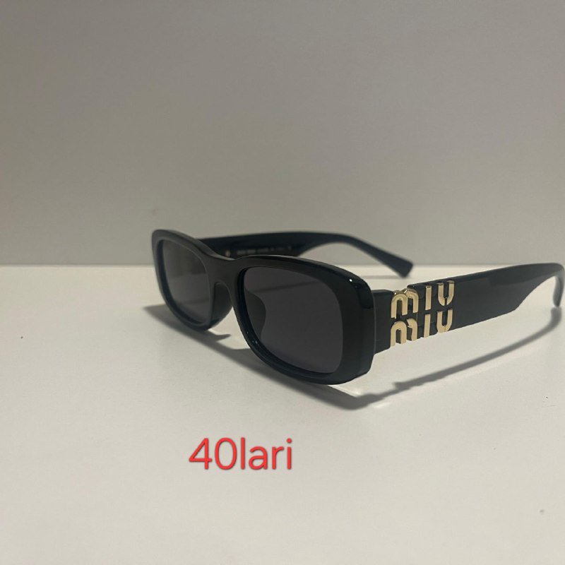 Сумки, очки, часы, женское белье, варежки, помады 3