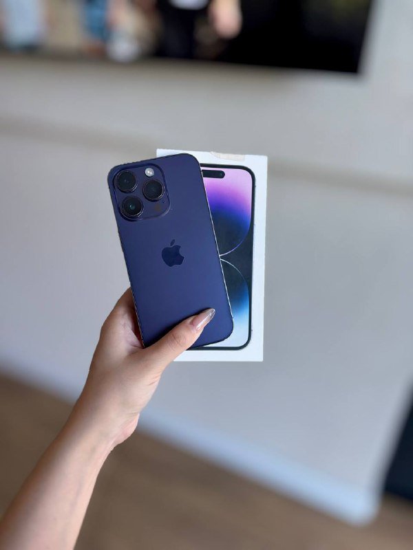 iPhone 15 128 GB, iPhone 14 Pro 256 GB 6