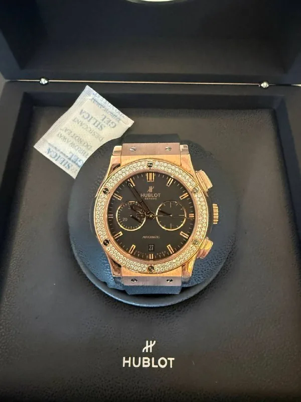 Hublot часы