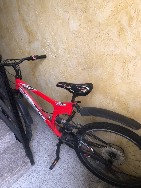 Велосипед красный