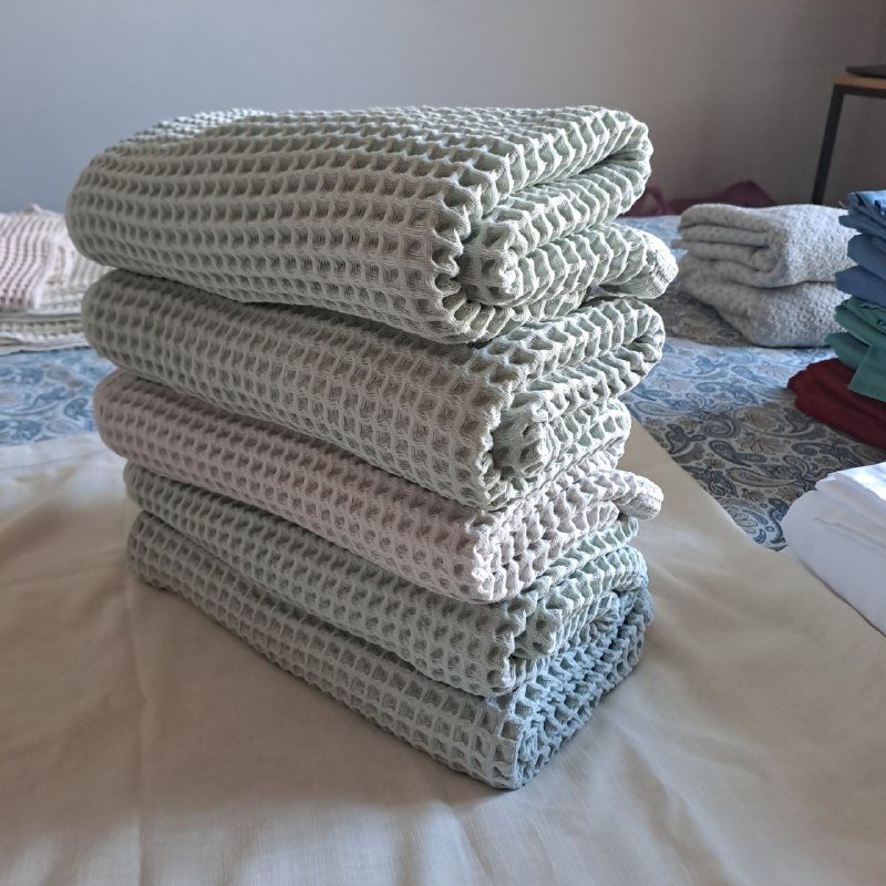 Комплекты постельного белья, полотенца 3