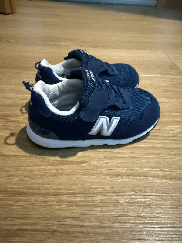 Детские кроссовки New Balance EU25