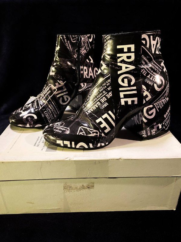 Maison Margiela Fragile Sneakers Size 38