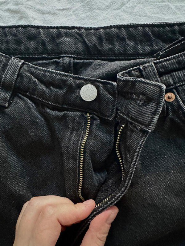 черные джинсы Monki размер 30