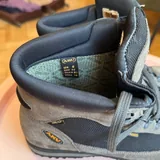 Треккинговые ботинки Aku Slope GTX 2