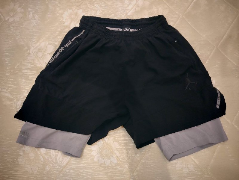 Спортивные беговые майки, шорты с тайтсами 5