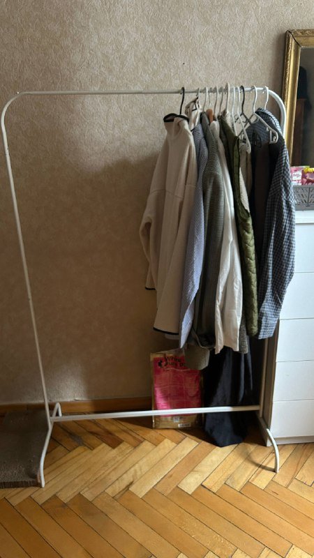 чайник Hausberg, робот пылесос Xiaomi s20, микроволновка Samsung, рейл для одежды, полка для обуви, сушилка для белья, фен Philips, вентилятор Sencor 4