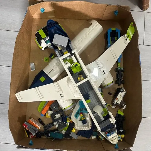 Набор Lego City пассажирский самолет