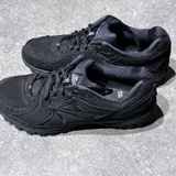 Brooks Adrenaline Walker 3 sneakers 4