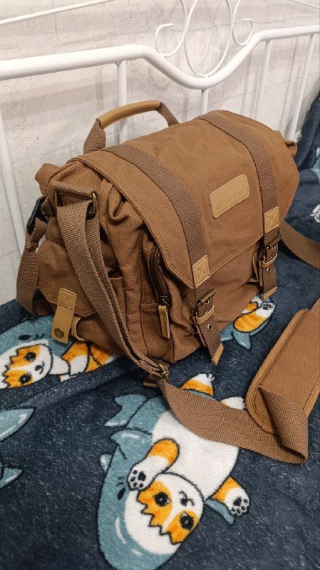 Сумка для фотоаппарата большая новая