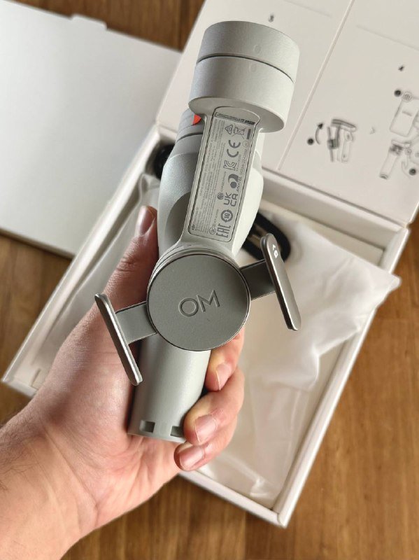 Стабилизатор DJI Osmo Mobile SE 3