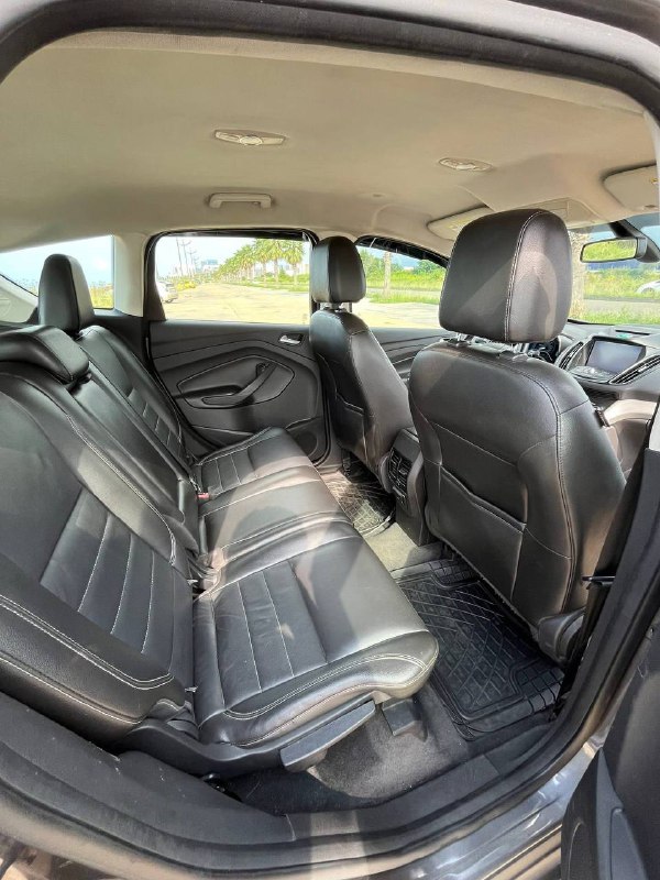 Ford C-Max 2012 plug-in hybrid 5