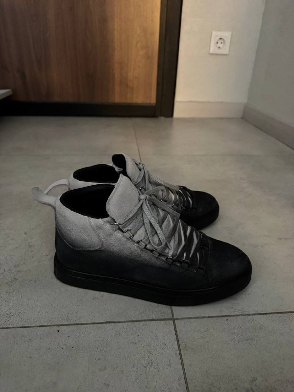 Кроссовки Balenciaga Arena 4