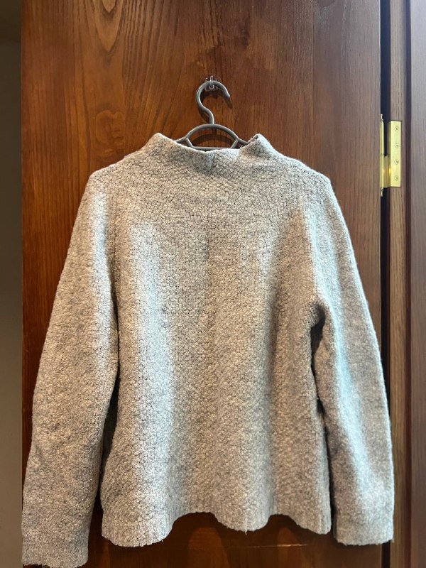 Серый свитер, синий свитшот, леопардовый свитшот, кофта-куртка, серая футболка, футболка ZNY, кофта Полоса, жилетка хаки, блестящая кофта