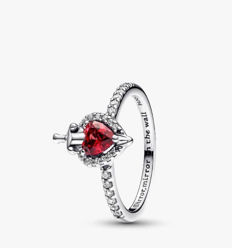 Кольцо Pandora с красным сердцем размер 7