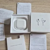 AirPods 4 1