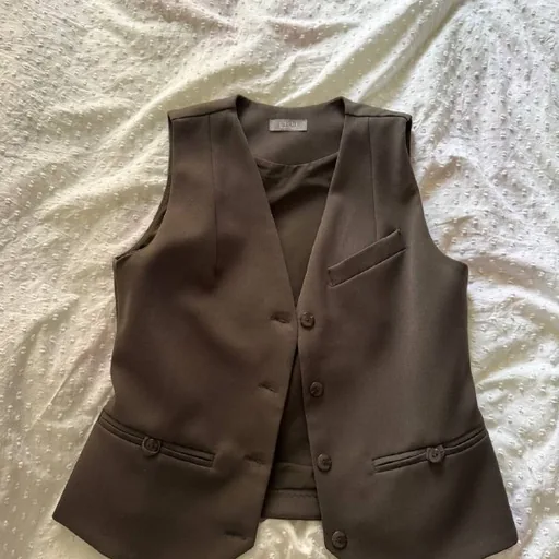 Lichi vest, size M